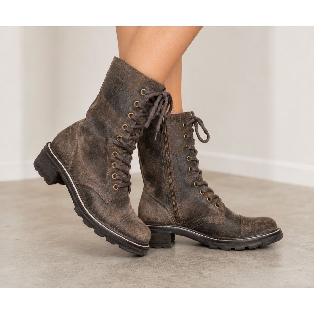 Donald J Pliner Gita Combat Boots Brown Oiled Suede Lace Up Moto Boots 5.5M